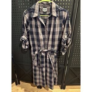 Y2K Converse Women’s Size Large Plaid Roll Sleeved Front Snap Dress